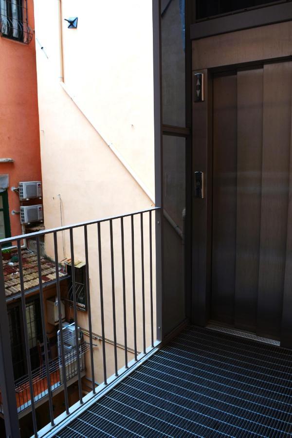 Appartamento Porta Felu Salerno Esterno foto